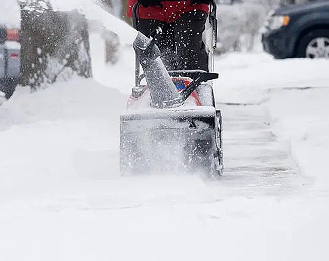 Snow removal image 1